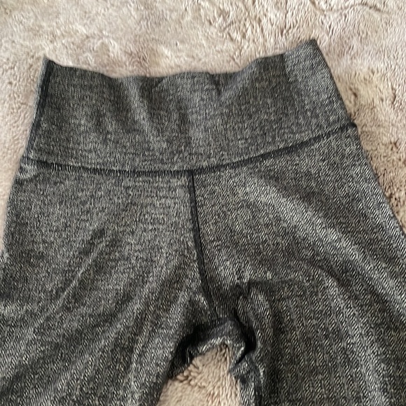 TnaLIFE™ Atmosphere Hi-Rise, Legging - Picture 4 of 6